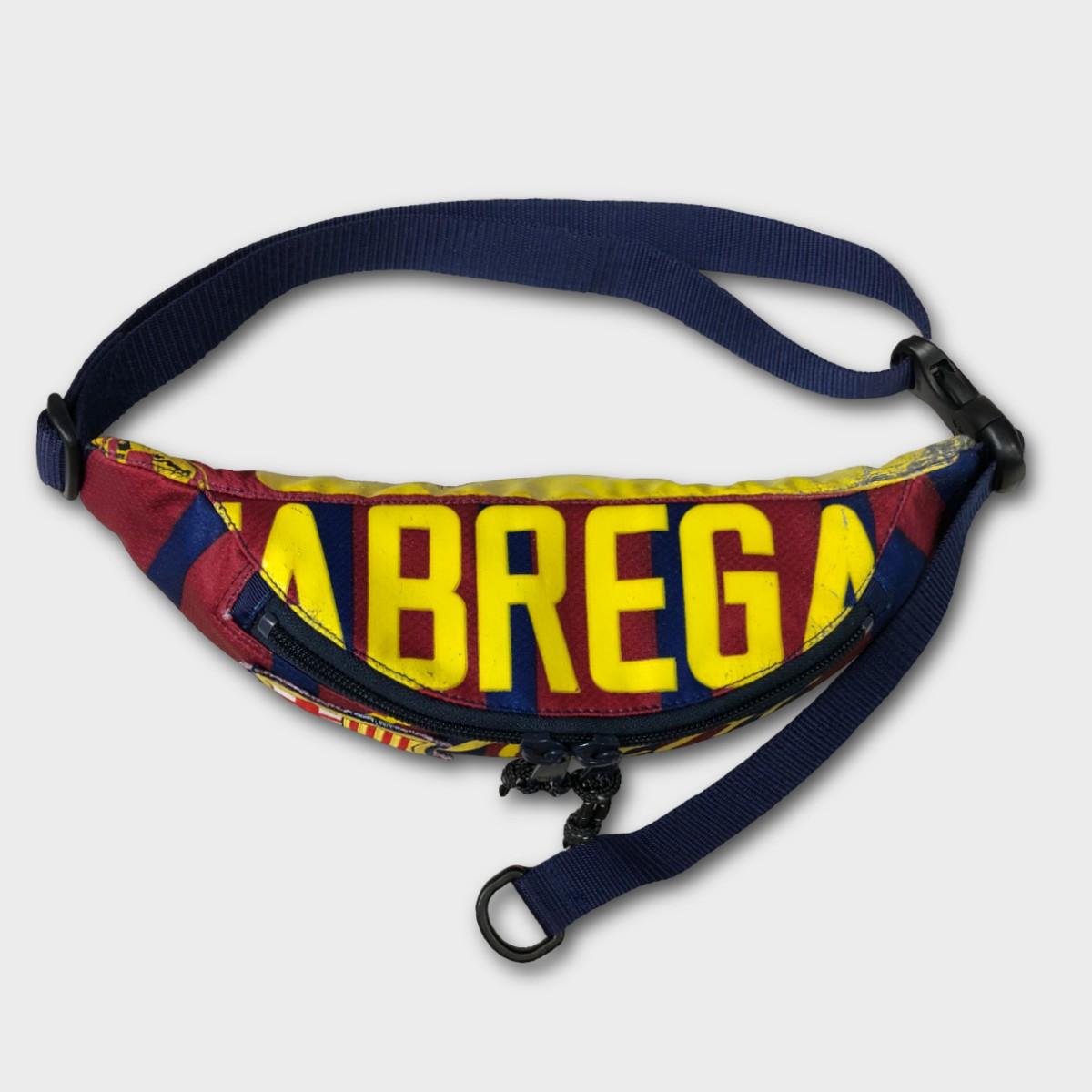 "Re;make" used soccer uniform fanny pack -FCB | 4枚目