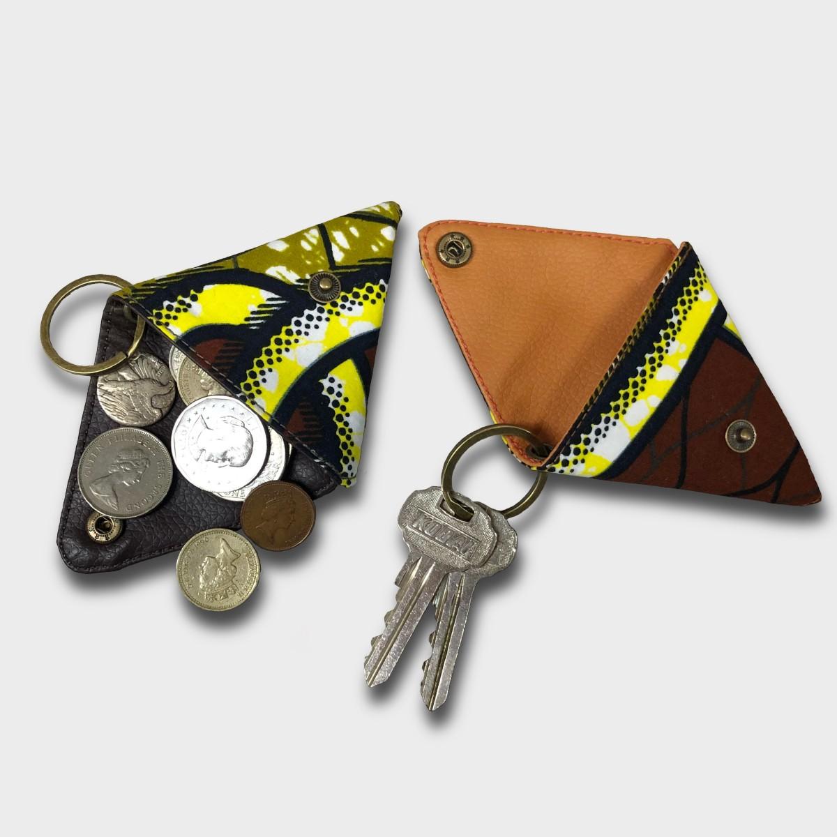 African batik Triangle Coin purse -brown / yellow1枚目の画像